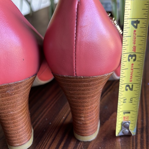 Fiorucci Heels Size 38 ( USA 8) Salmon Color - Picture 11 of 11